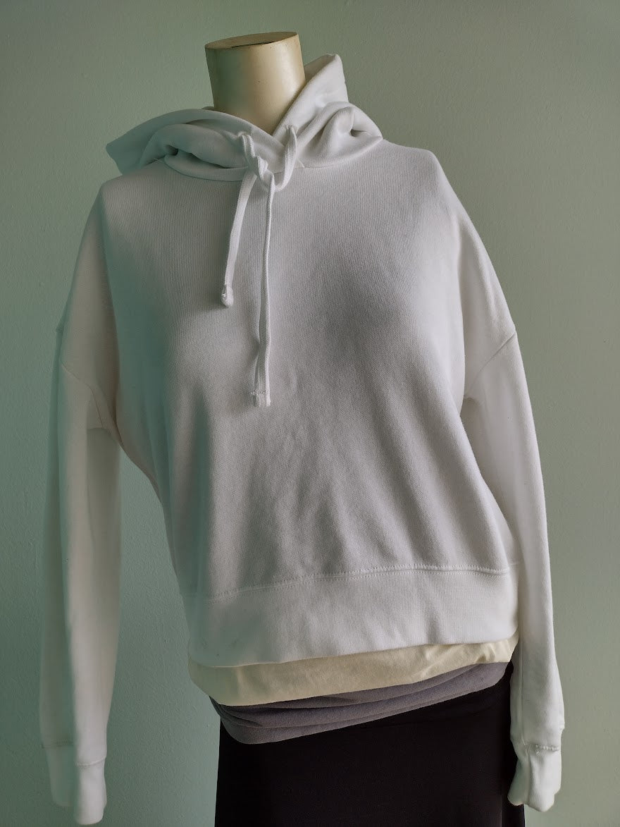 District cropped hoodie